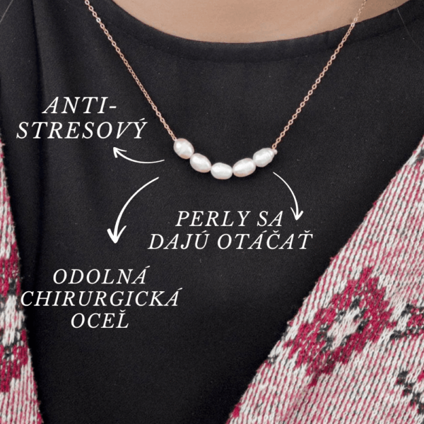 Antistresový náhrdelník s perlami z chirurgickej ocele